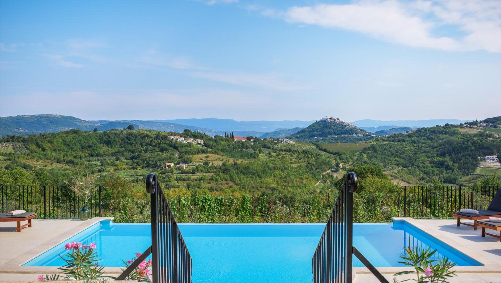 Motovun View Villa Luaran gambar